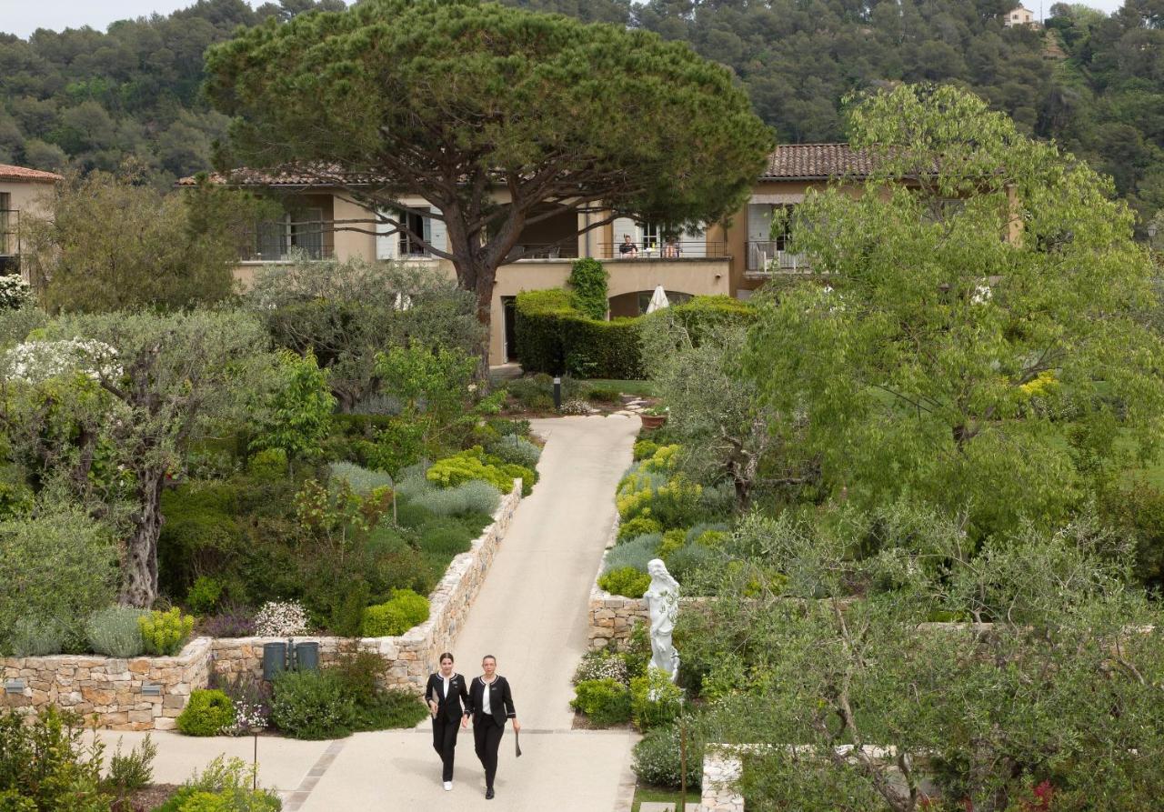 Domaine Du Mas De Pierre 5*